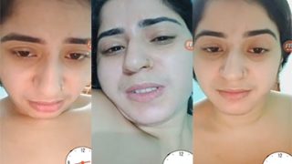 Desi Horny Bhabhi Masturbating Hot Pussy