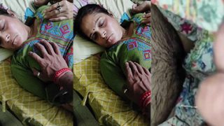 Indian Son Touching Mom Hot Pussy Sex Update Clips