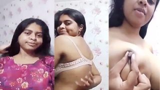 Tanker Bengali Girlfriend Showing Boobs & Pussy